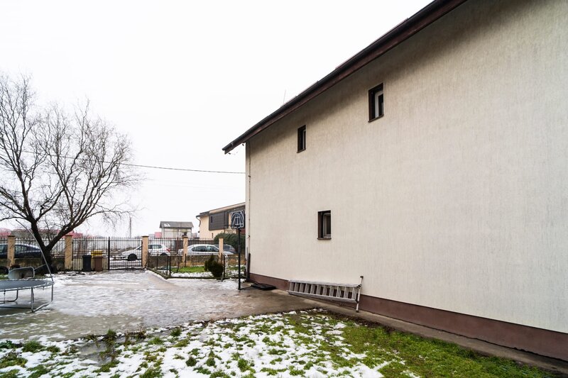 Ciorogarla casa 5 camere, P+1Et+Pod, teren 434 mp, STB la 300m, COMISION 0%