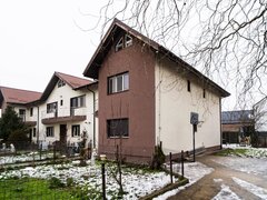 Ciorogarla casa 5 camere, P+1Et+Pod, teren 434 mp, STB la 300m, COMISION 0%